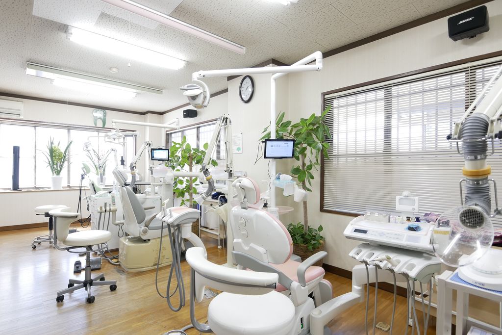 岡谷歯科医院